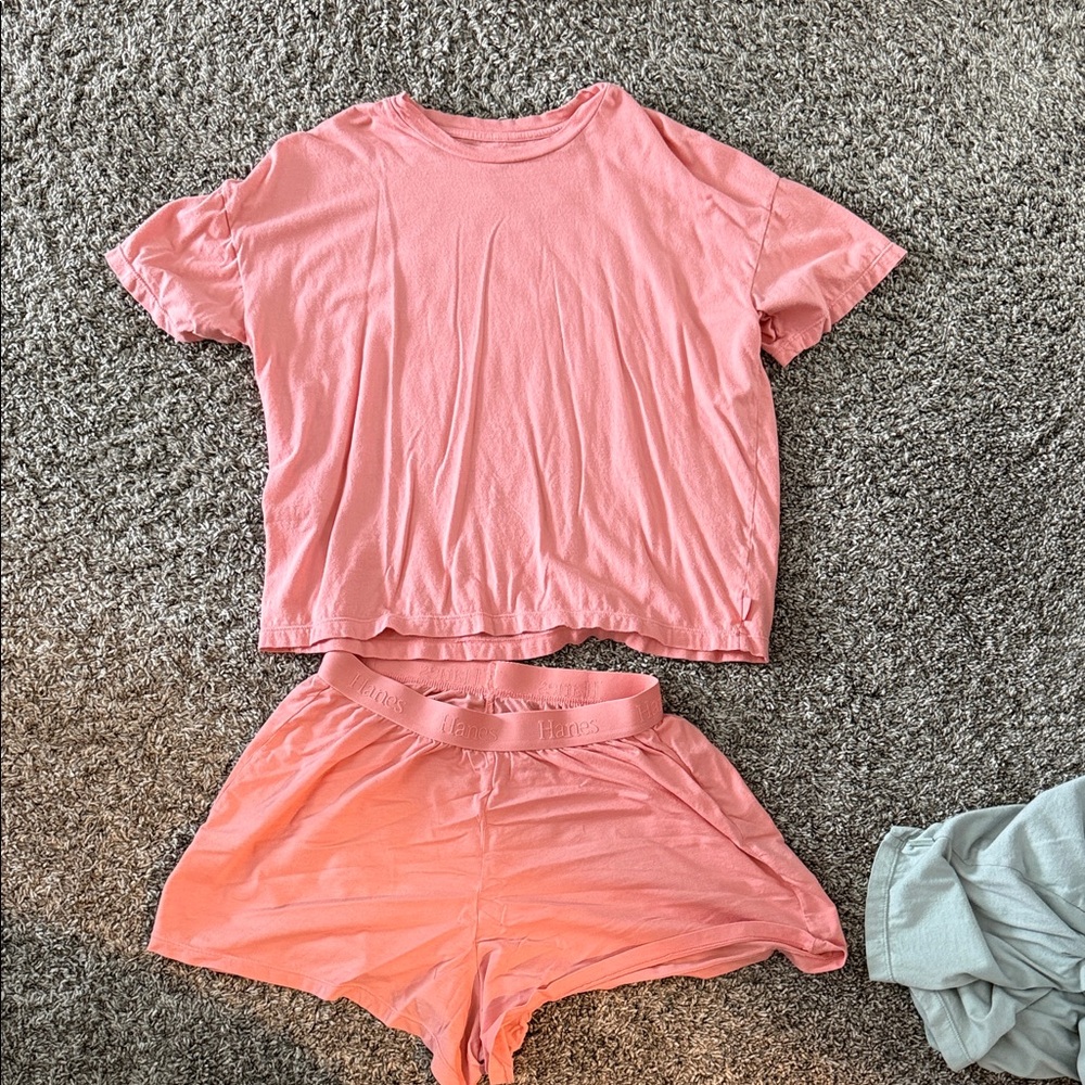 Hanes Coral Pink Women's Pajama Set